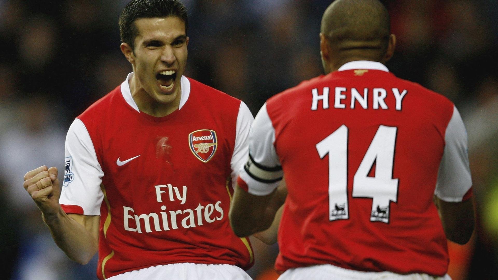 文班亚马末节接管德甲争冠战之夜，当篮球天才降临足球圣殿